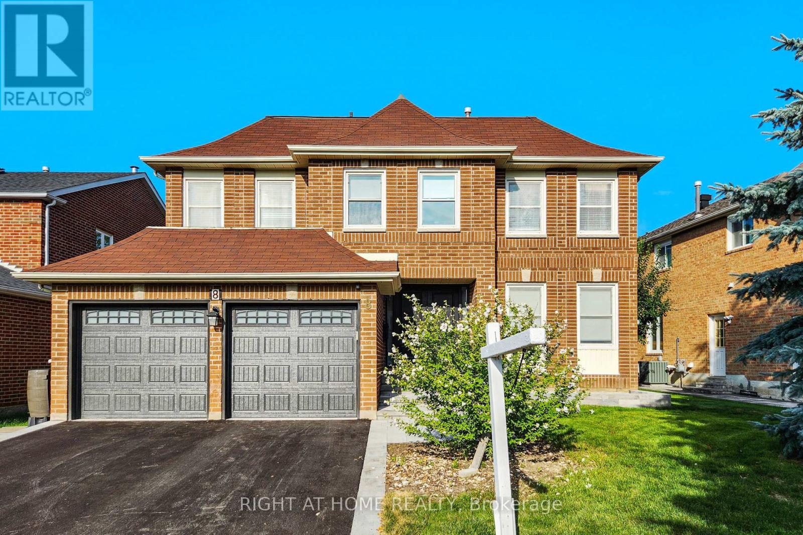 8 Lockridge Ave, Markham, ON L3R 7S5