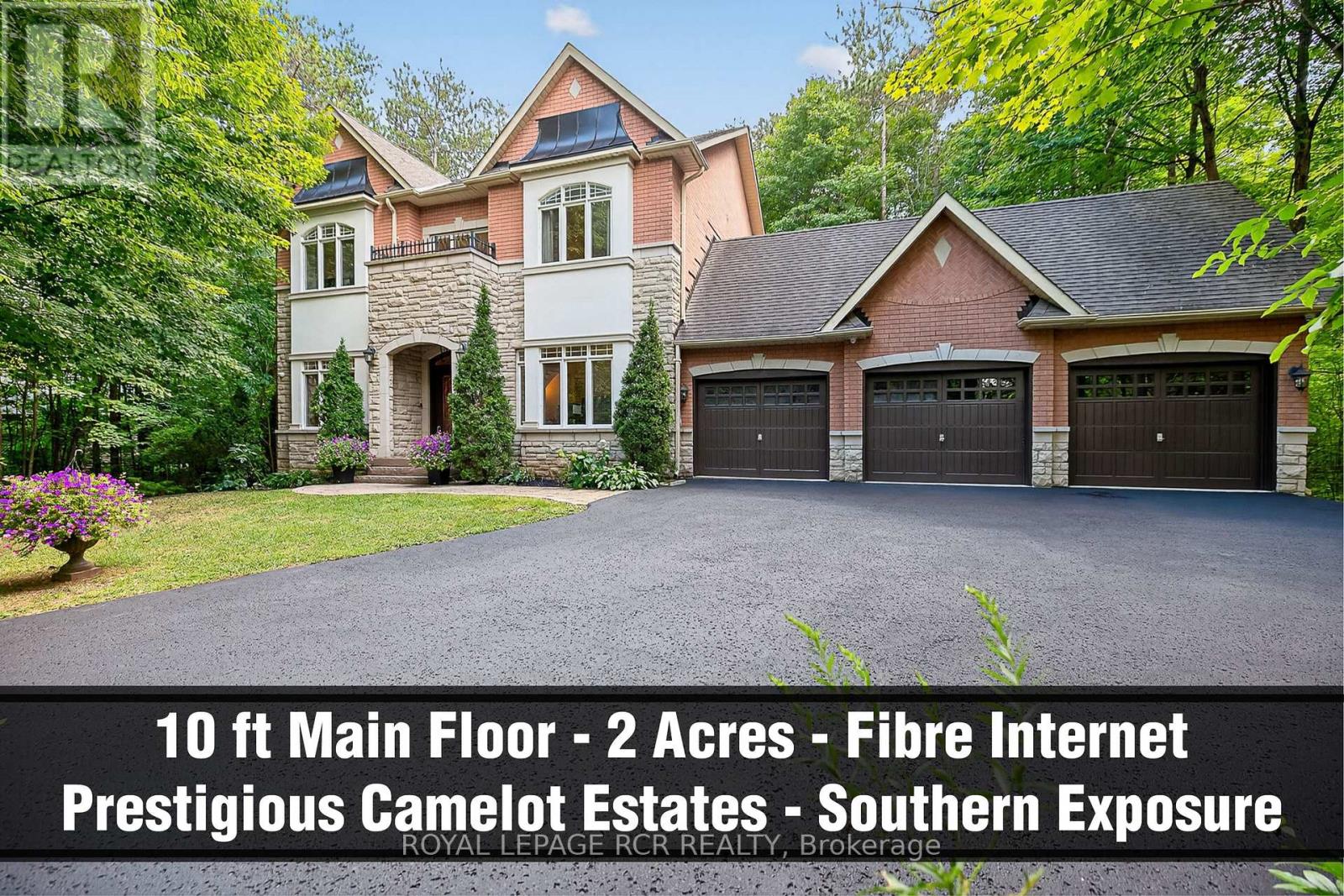 45 Lake Woods Dr, Whitchurch-Stouffville, ON L4A 1P1