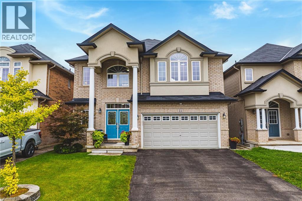 11 Weathering Heights Dr, Hamilton, ON L8J 0E6