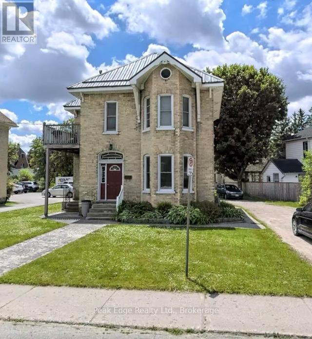 7 Durham St E, Brockton, ON N0G 2V0