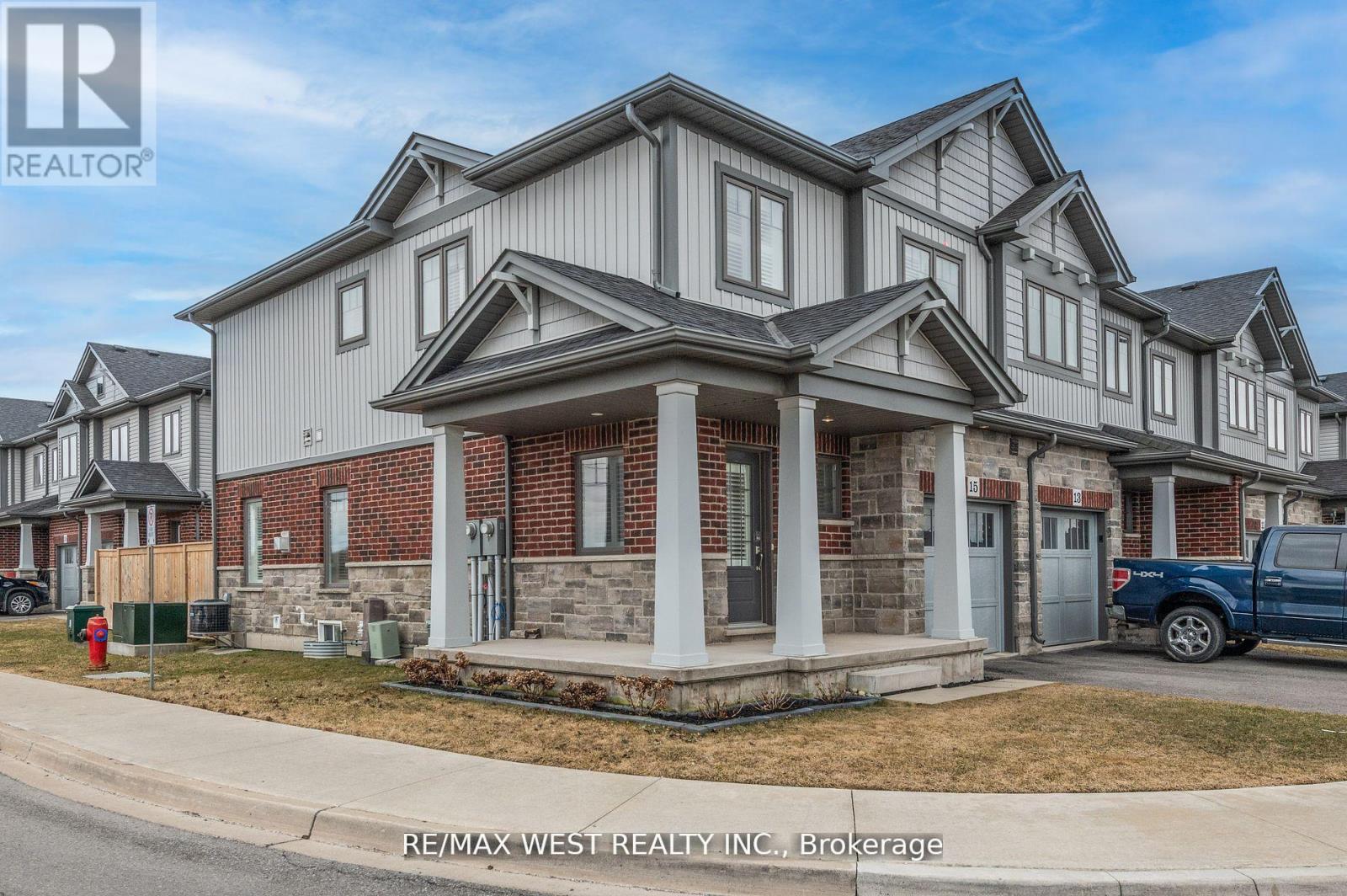 15 Severino Cir, West Lincoln, ON L0R 2A0