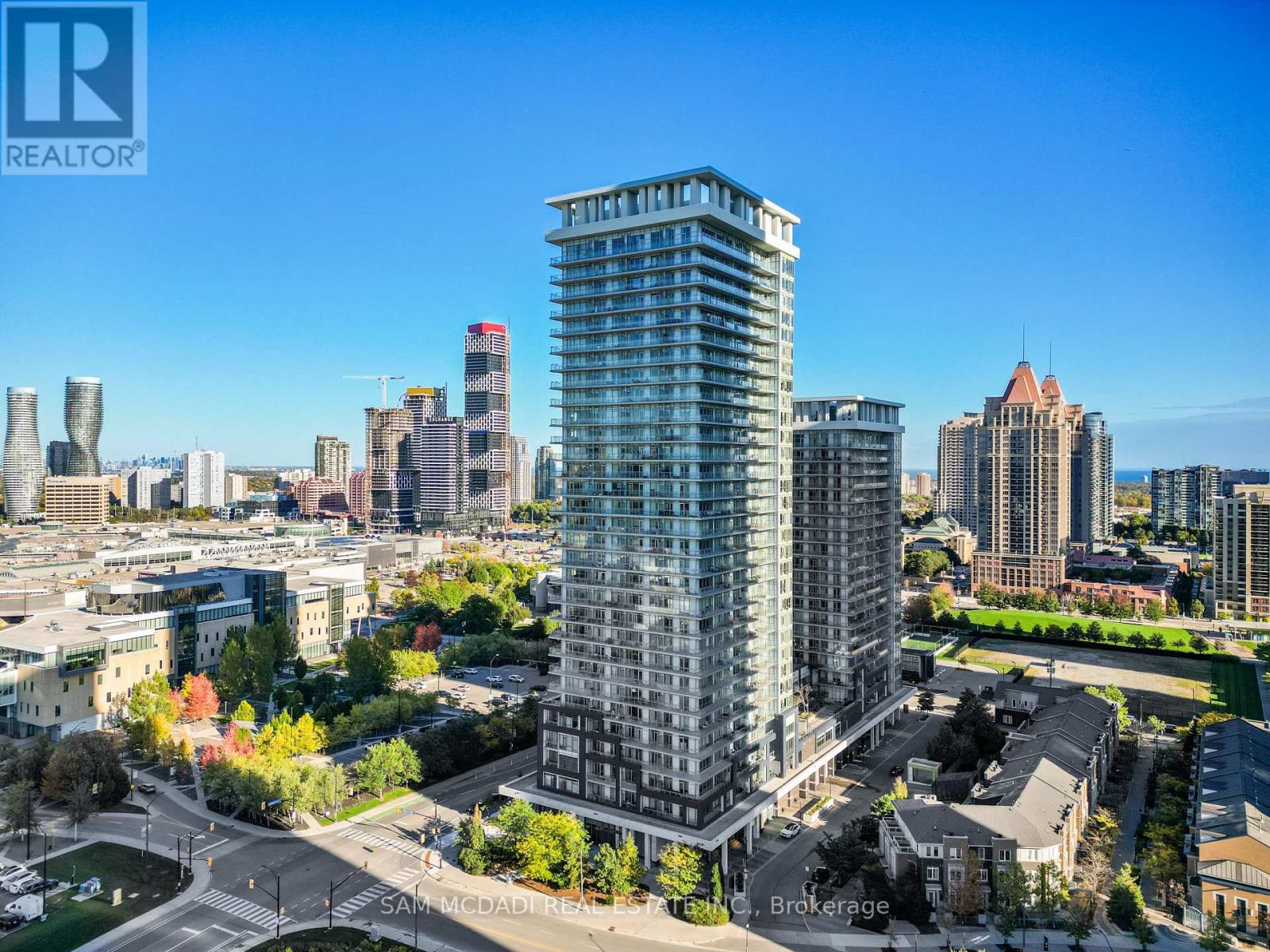 707 360 Square One Dr N, Mississauga City Centre, ON L5B 0G7