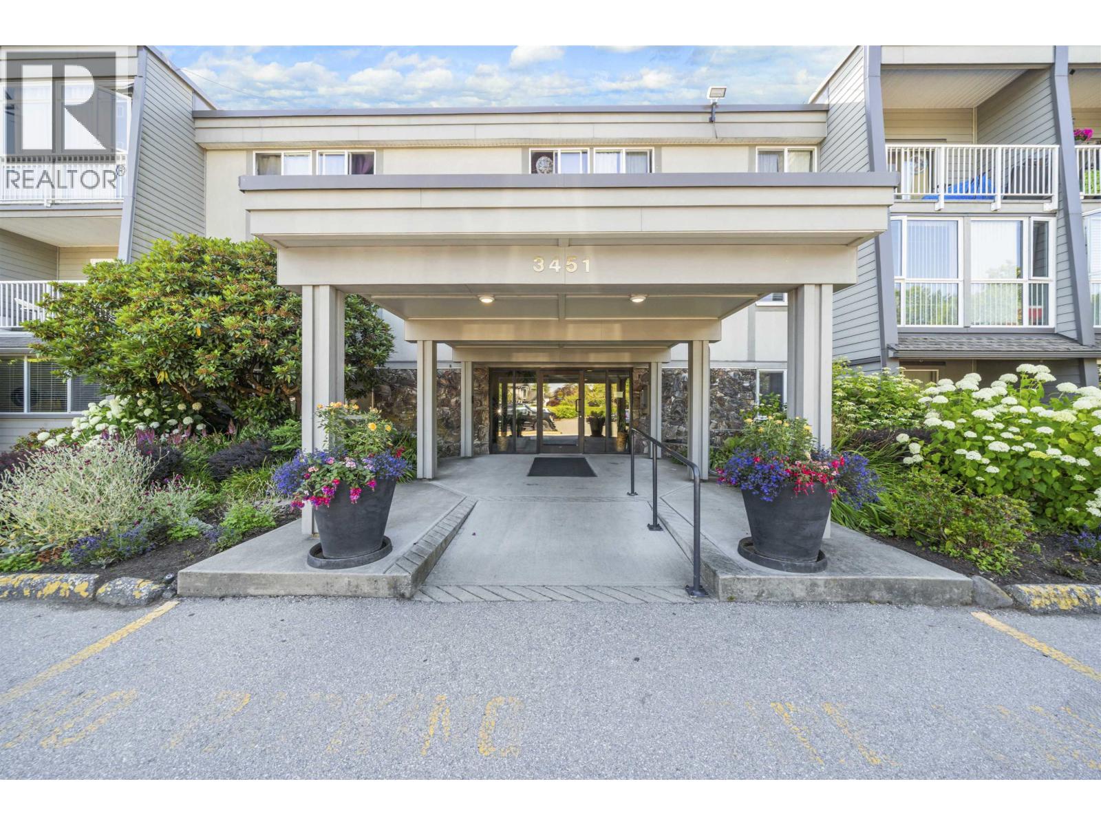 3451 Springfield Drive Unit 312, Richmond, BC V7E 1Z2