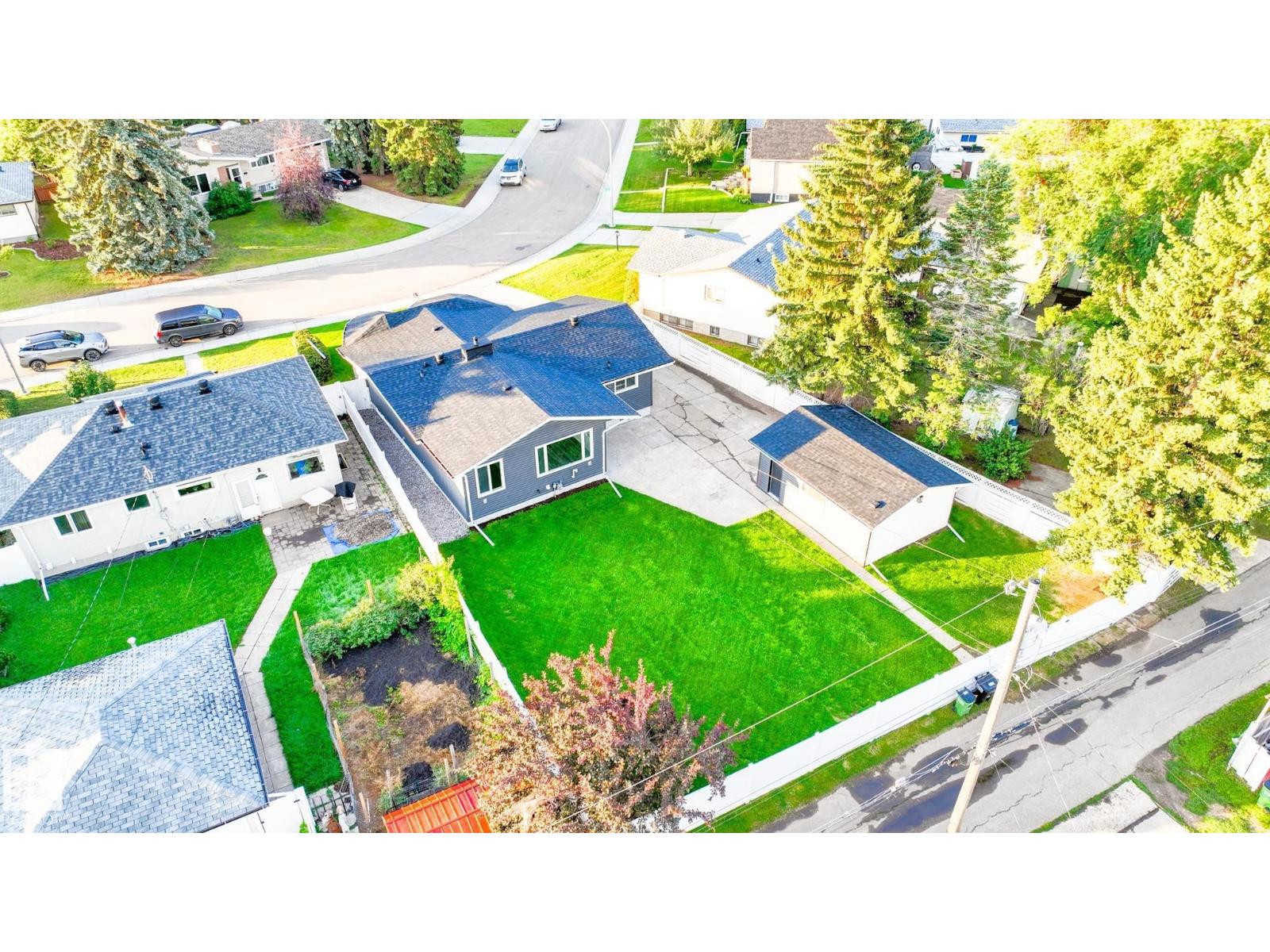 134 Av Nw Unit 10524, Edmonton, AB T5E 1J6