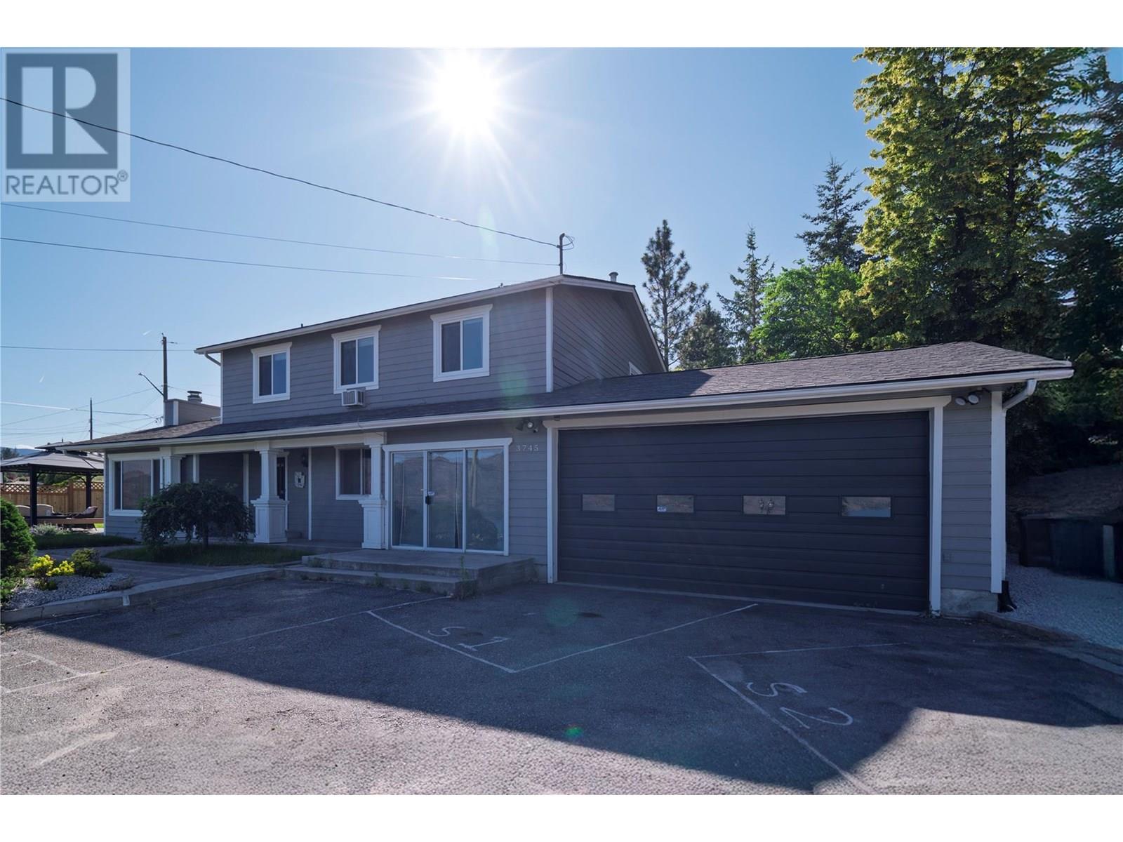 3745 Shaw Rd, Peachland, BC V0H 1X2