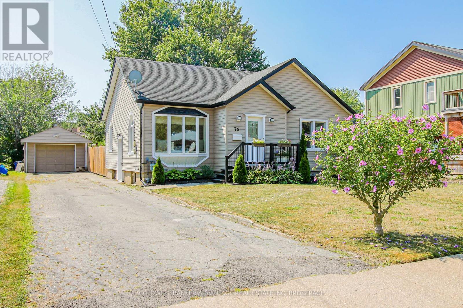 79 Second St, Welland, ON L3B 4T7