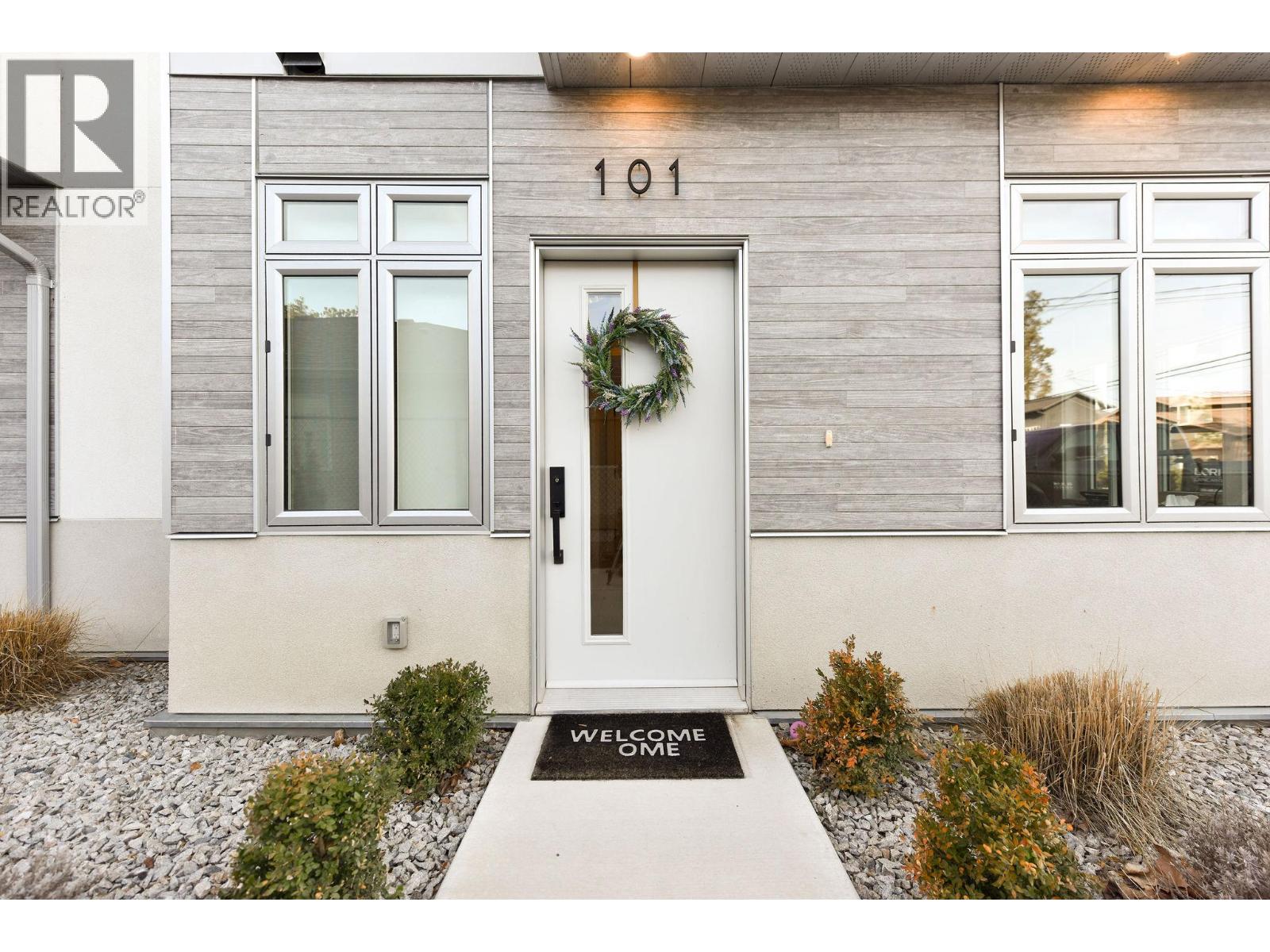 222 Lee Avenue Unit 101, Penticton, BC V2A 0G2