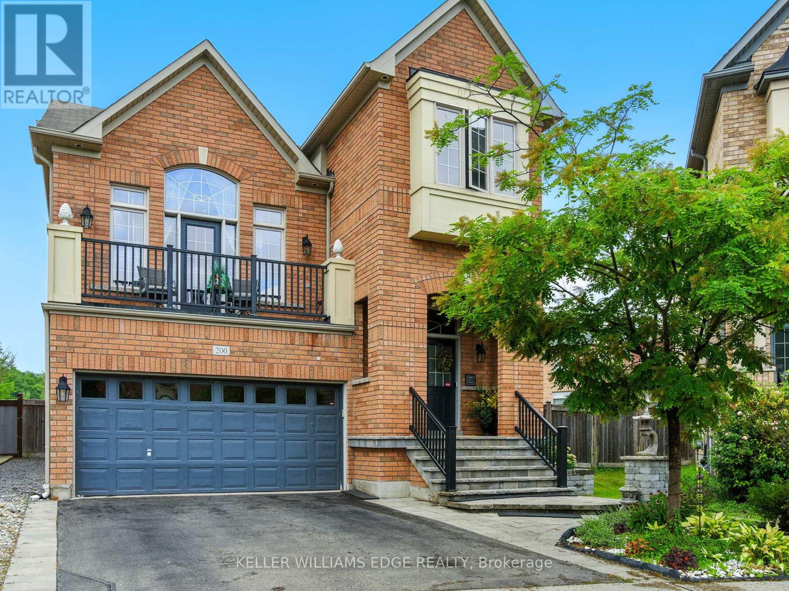 200 Giddings Cres E, Milton, ON L9T 7A7