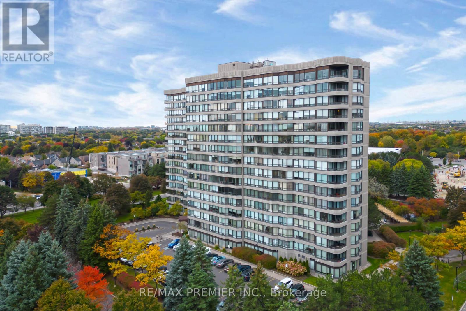 1614 7440 Bathurst St, Vaughan, ON L4J 6X4