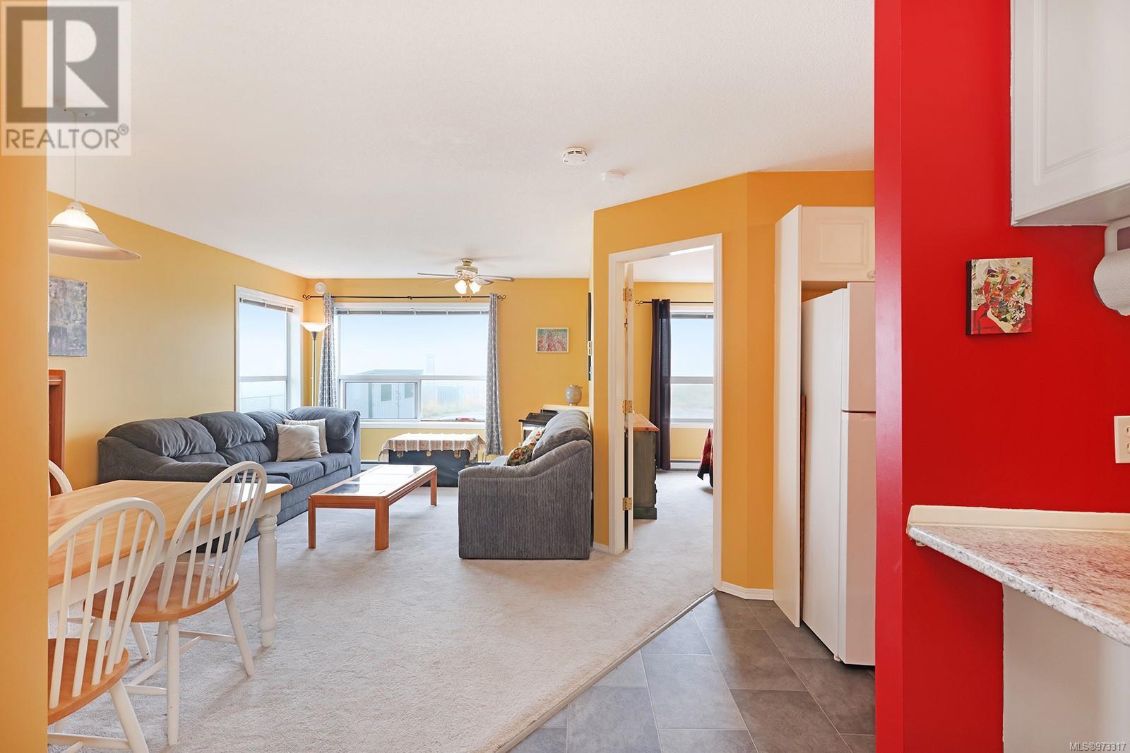 1105 Henry Rd Unit 101 Rd #101, Courtenay, BC V9J 1L0