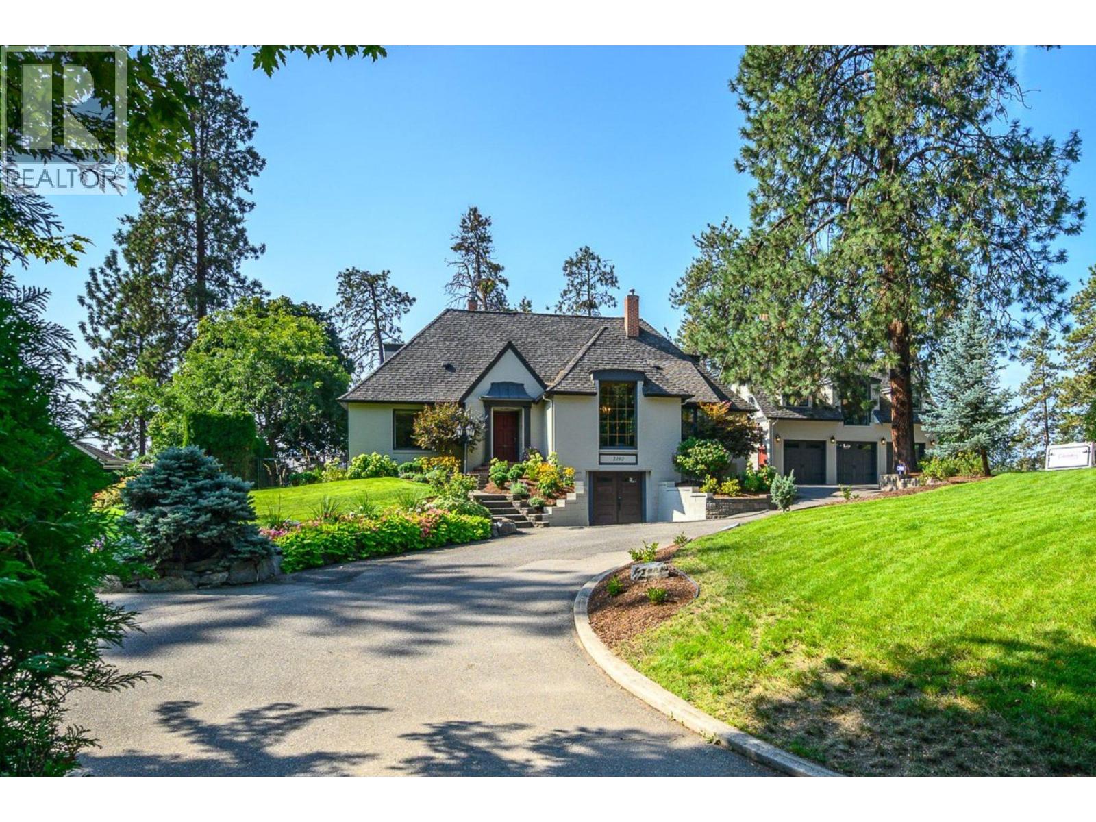 26 Street Unit 2202, Vernon, BC V1T 4T2