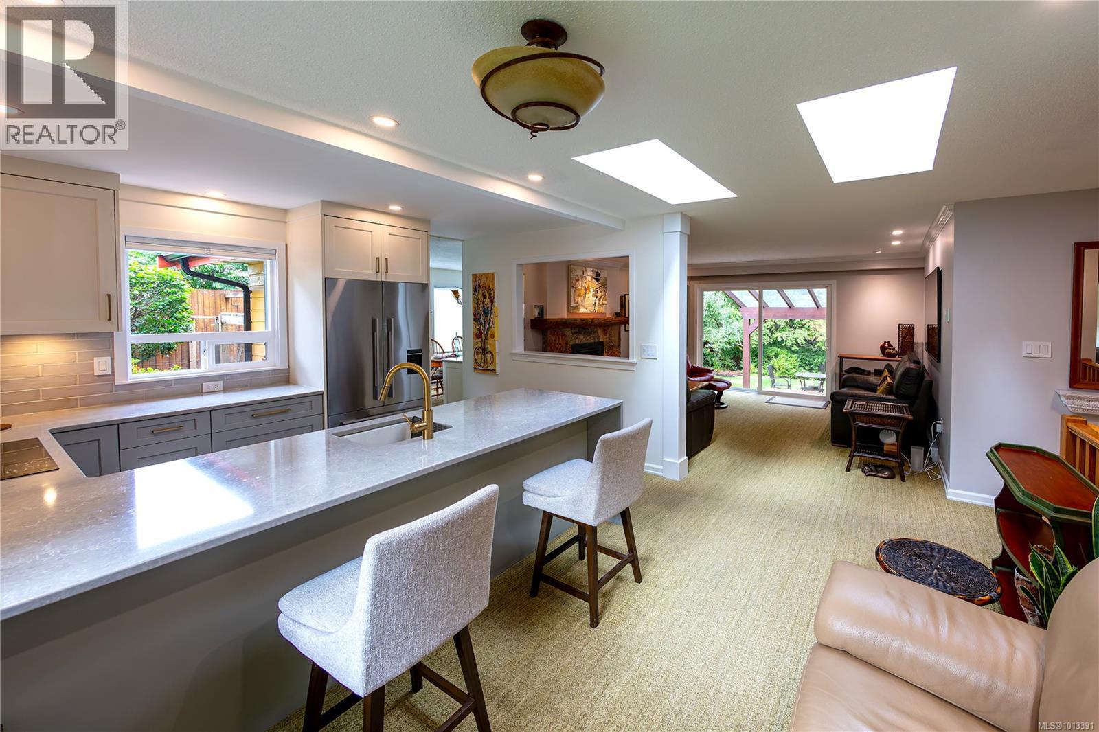 1215 Braithwaite Dr, Cobble Hill, BC V8H 0G3