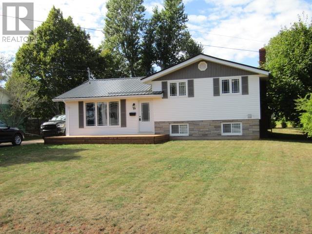 48 Lily Cres, Summerside, PE C1N 4W5