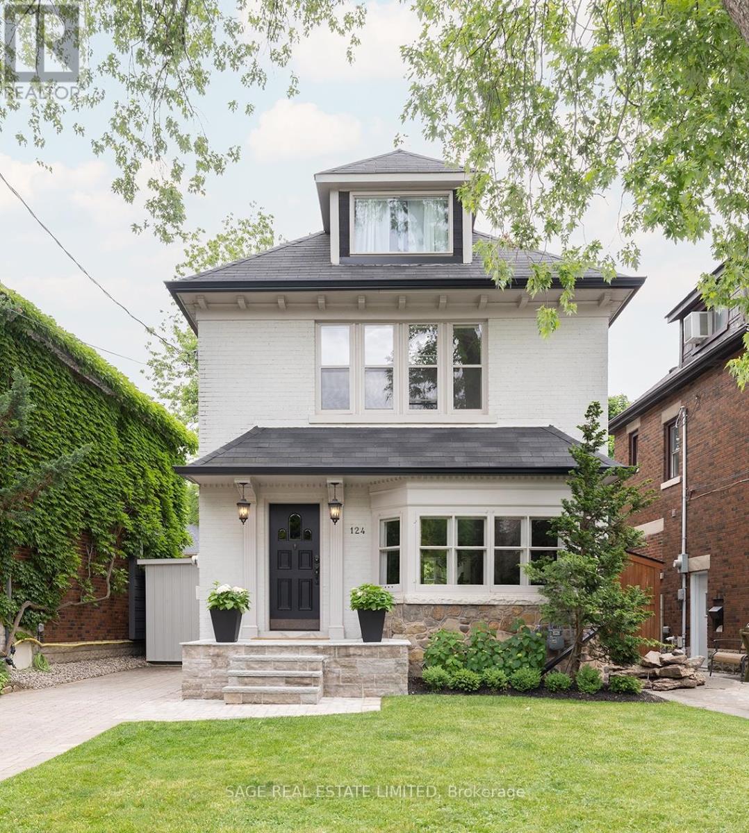 124 Cline Ave N, Hamilton, ON L8S 3Z8