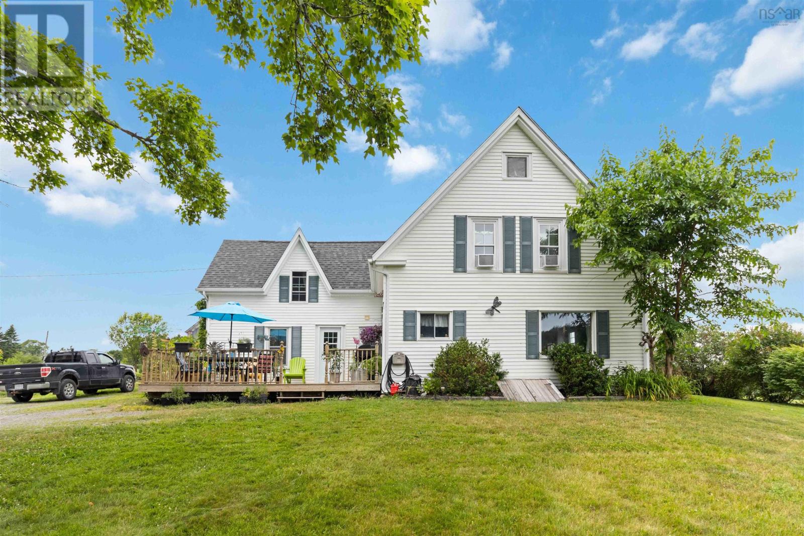 417 Penney Rd, Upper Northfield, NS B4V 2W1