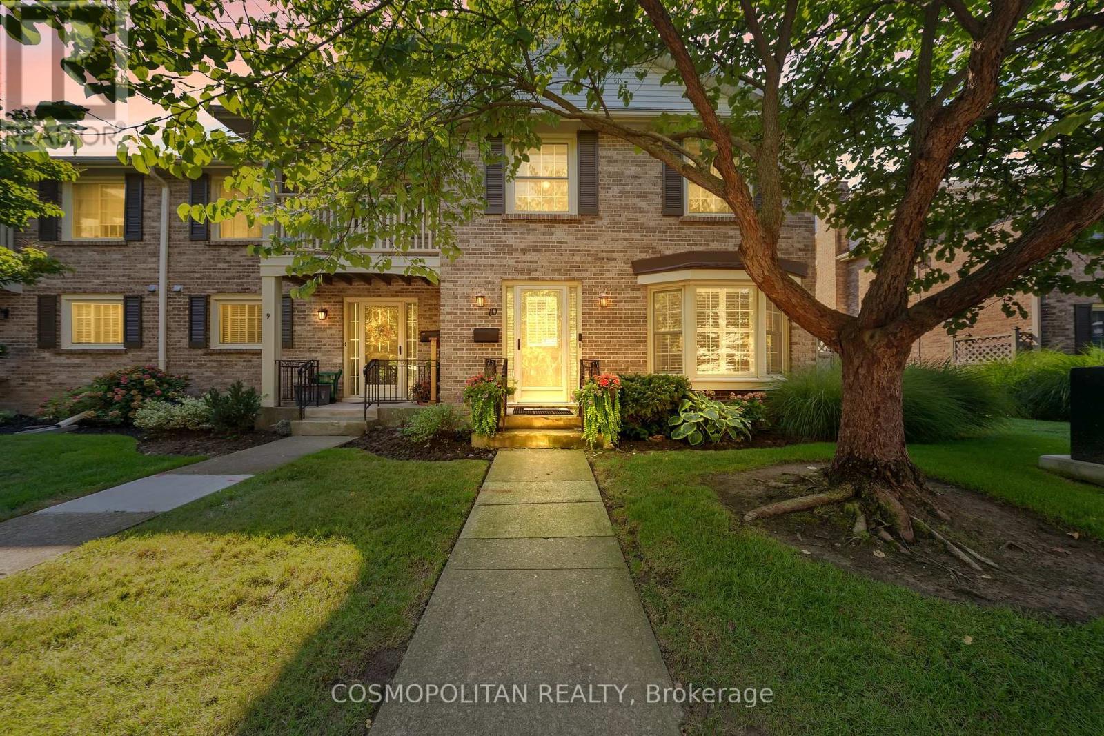 10 409 Vine St, St. Catharines, ON L2M 3S2