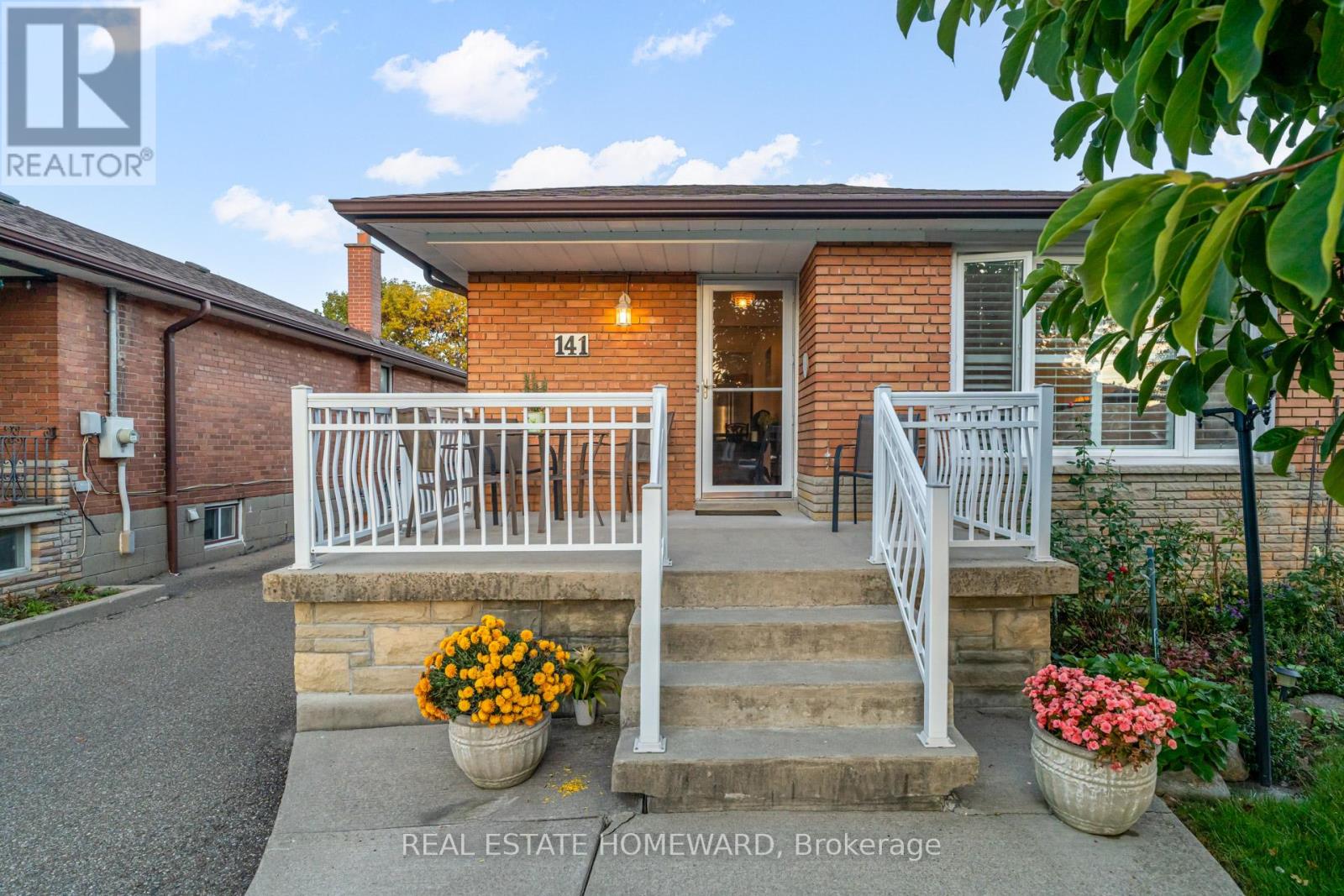 141 Brenda Cres, Toronto, ON M1K 3C8