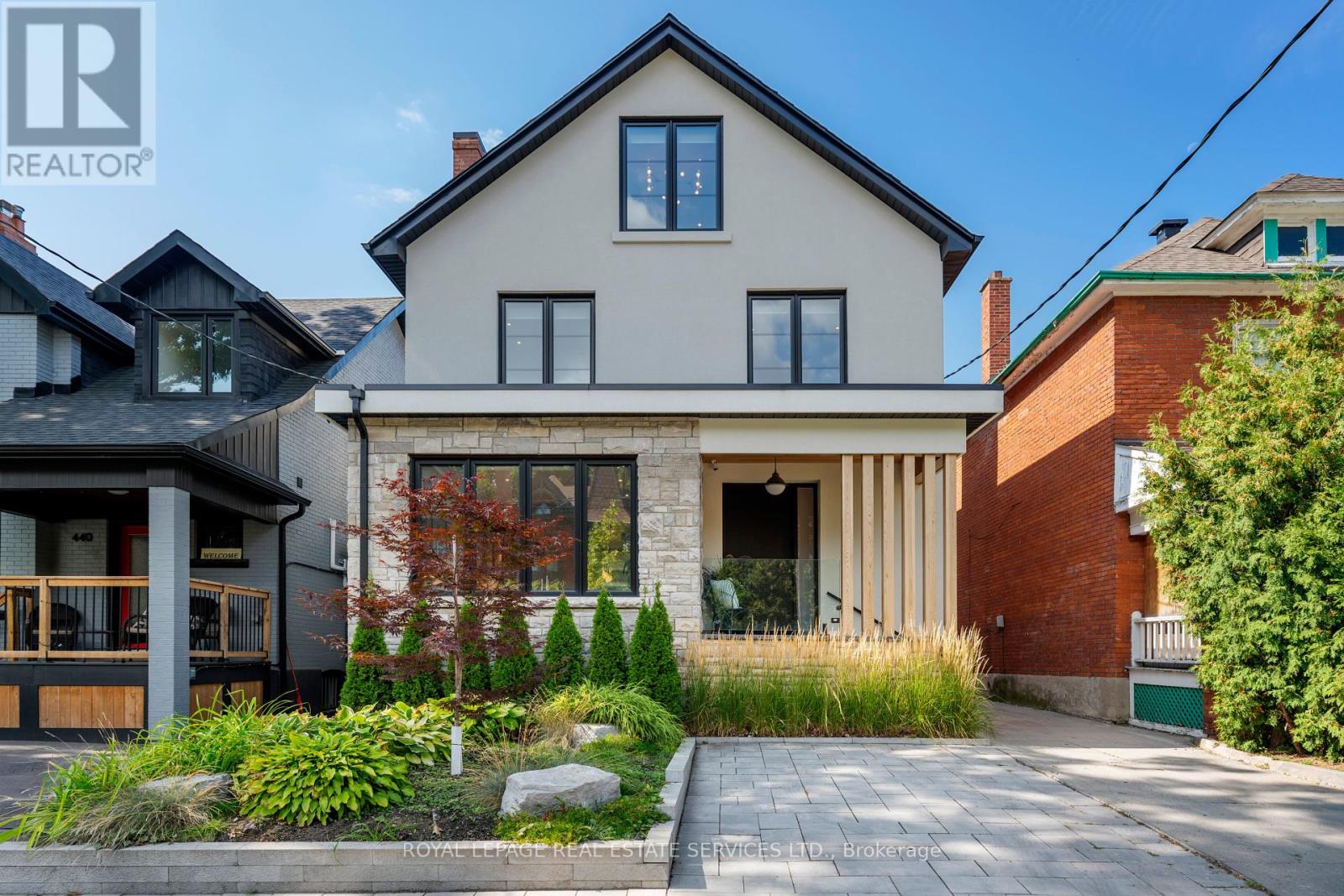 442 Quebec Ave, Toronto, ON M6P 2V4