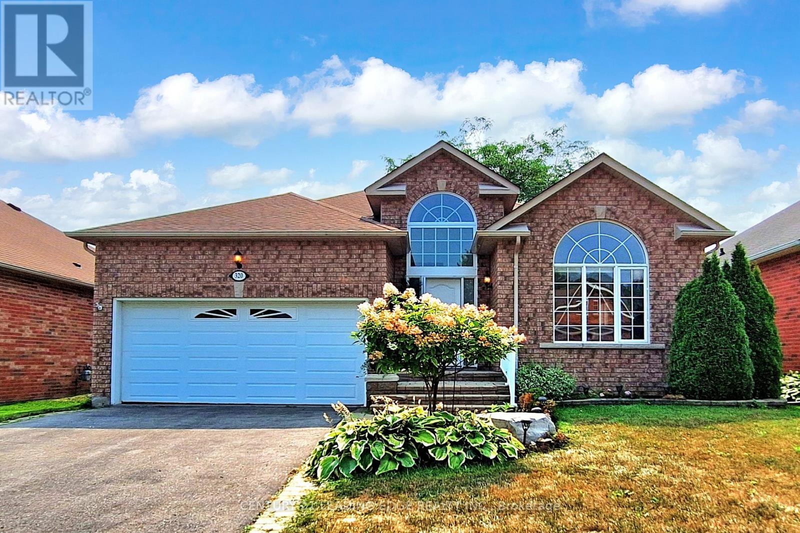 320 Waterbury Cres, Scugog, ON L9L 1T2