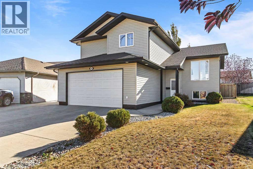 21 Street Close Unit 5105, Lloydminster, AB T9V 3H1