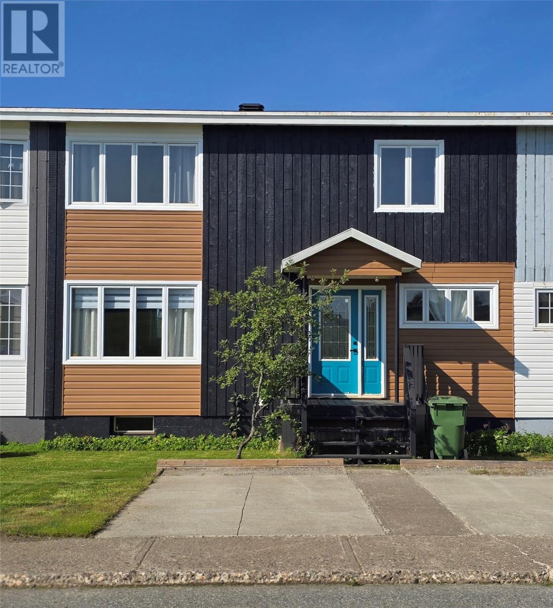 58 Cabot St, Wabush, NL A0R 1B0