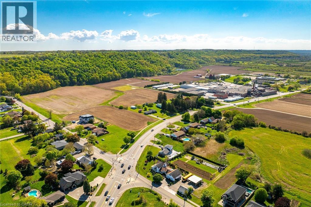 944 994 8 Hwy, Stoney Creek, ON L8E 5J1