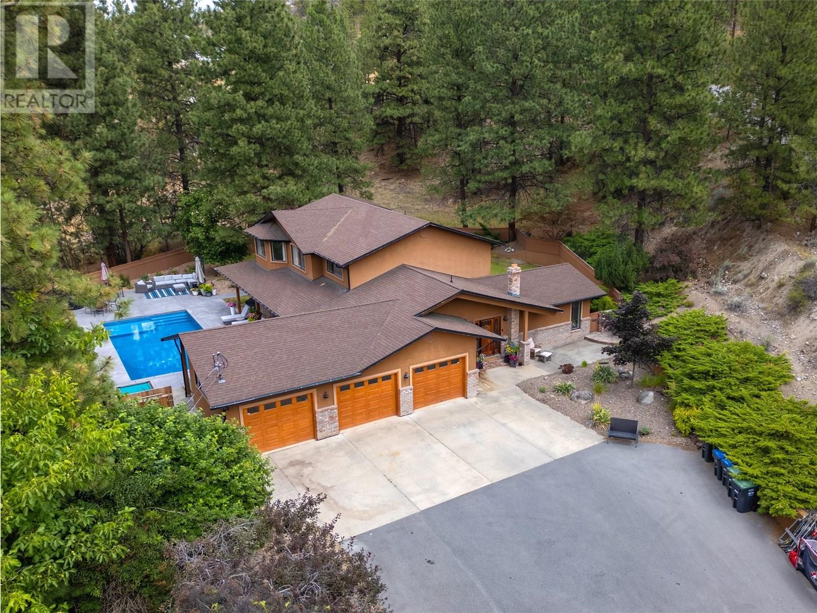 3948 Valleyview Rd, Penticton, BC V2A 8V8