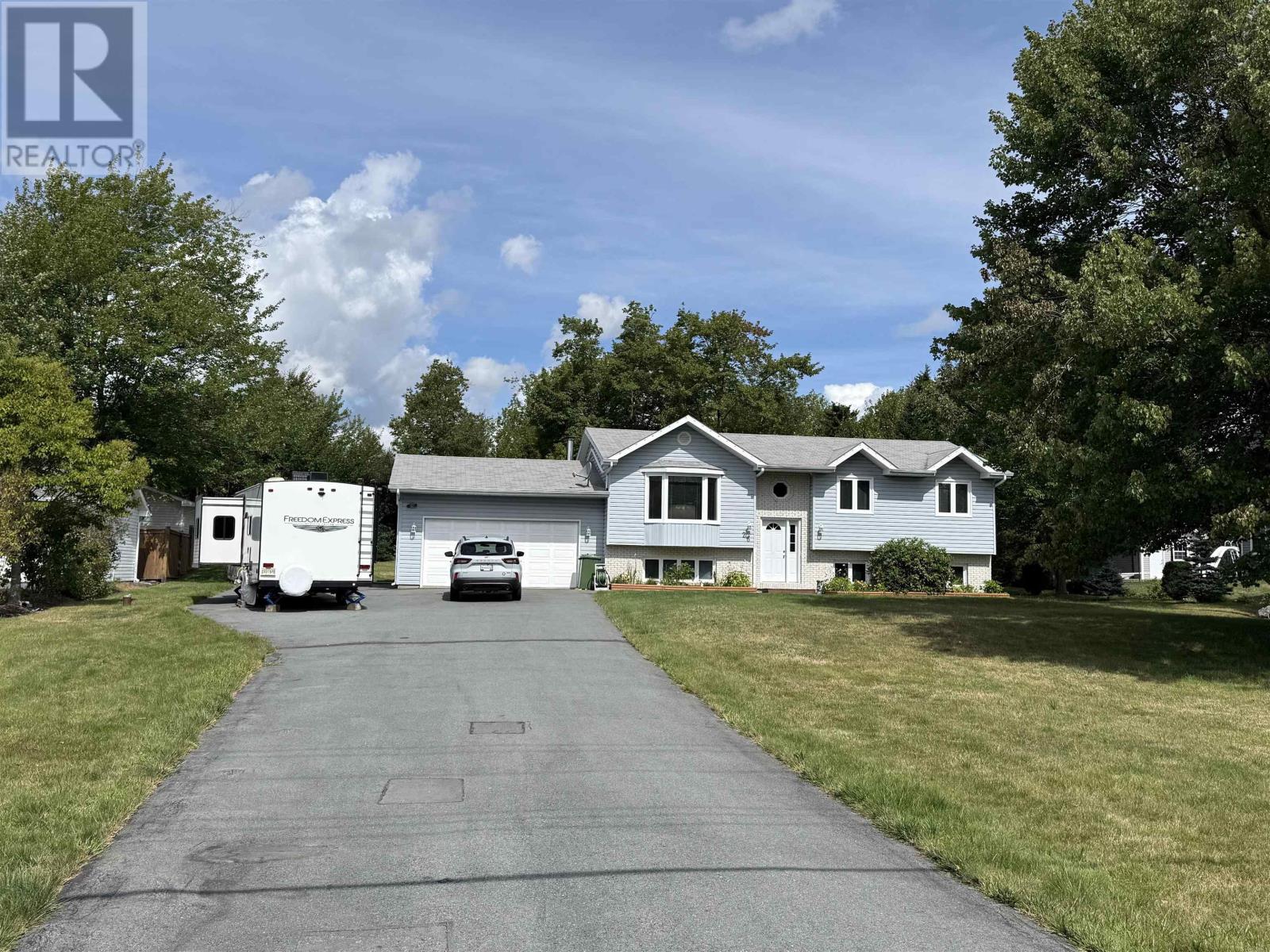 26 Giberson Dr, Westphal, NS B2W 6J6