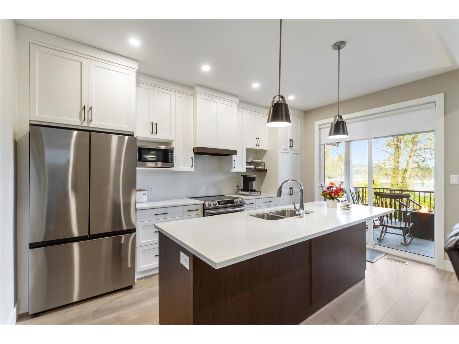 44588 Willowstream Roadlower Lndg, Chilliwack, BC V2R 6J4