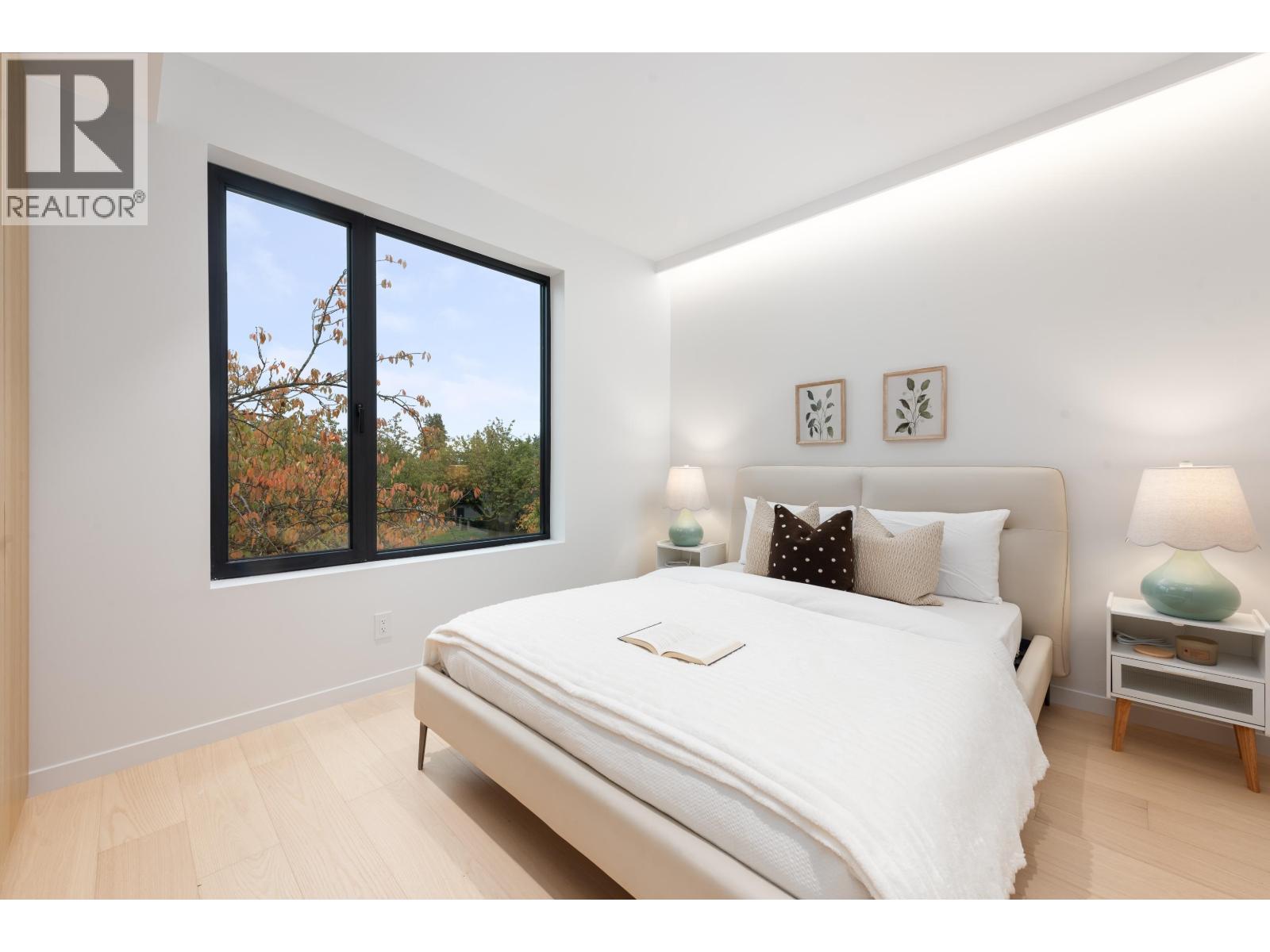 1595 W 66th Avenue Unit 2, Vancouver, BC V6P 2R8