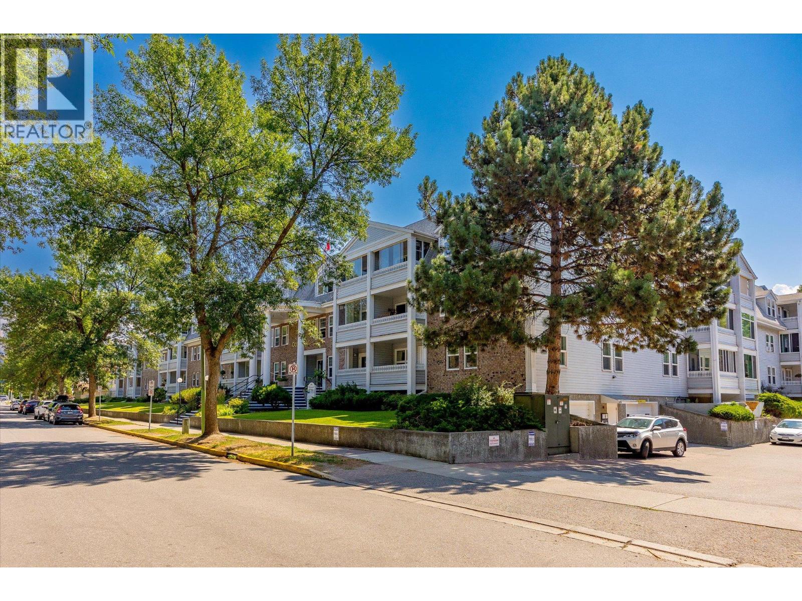 575 Sutherland Avenue Unit 122, Kelowna, BC V1Y 8V1