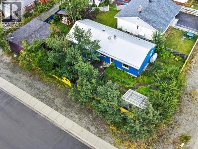 8181 8 Avenue, Whitehorse, YT Y1A 1T1