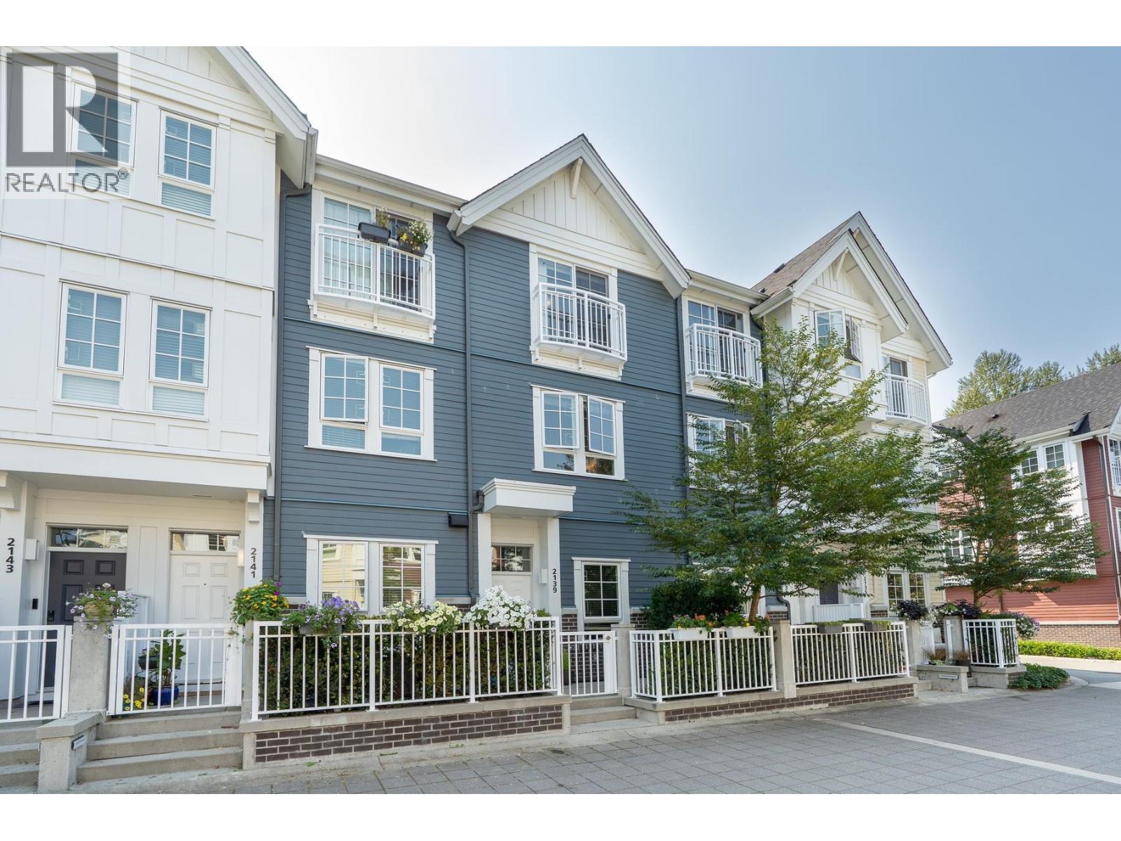 2139 Spring St, Port Moody, BC V3H 0J5