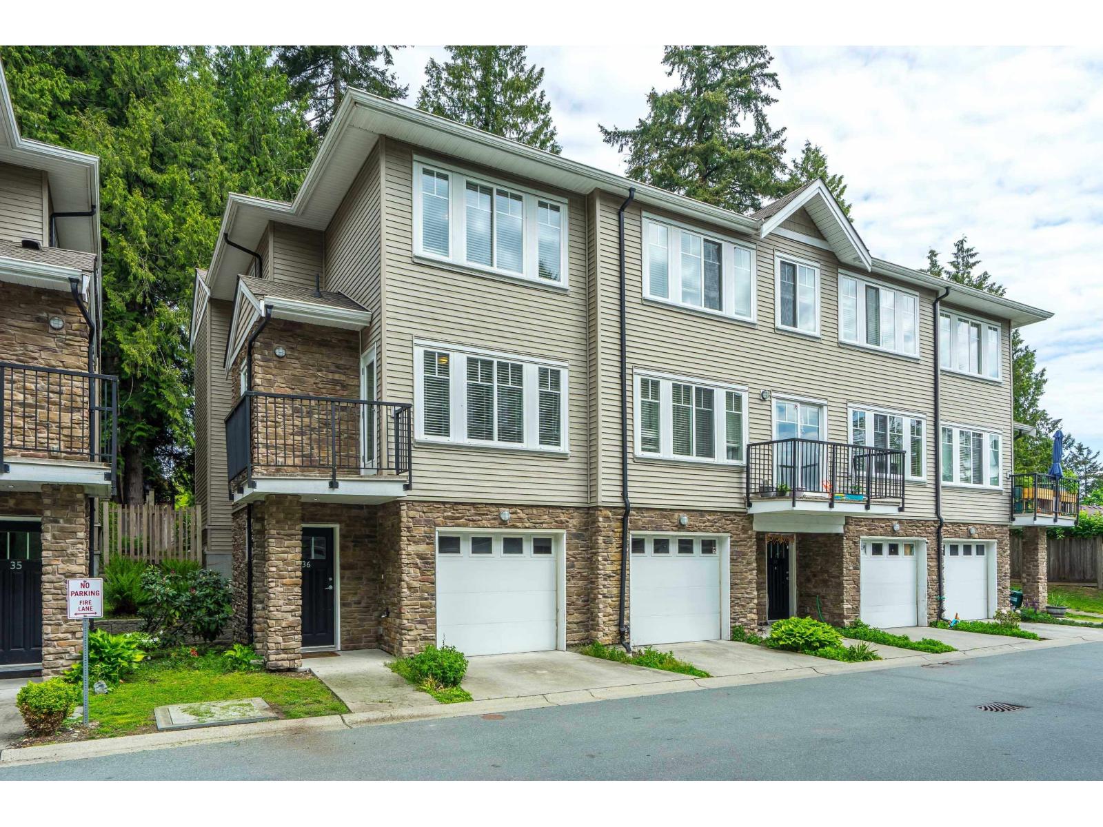 13864 Hyland Road Unit 36, Surrey, BC V3W 2C3