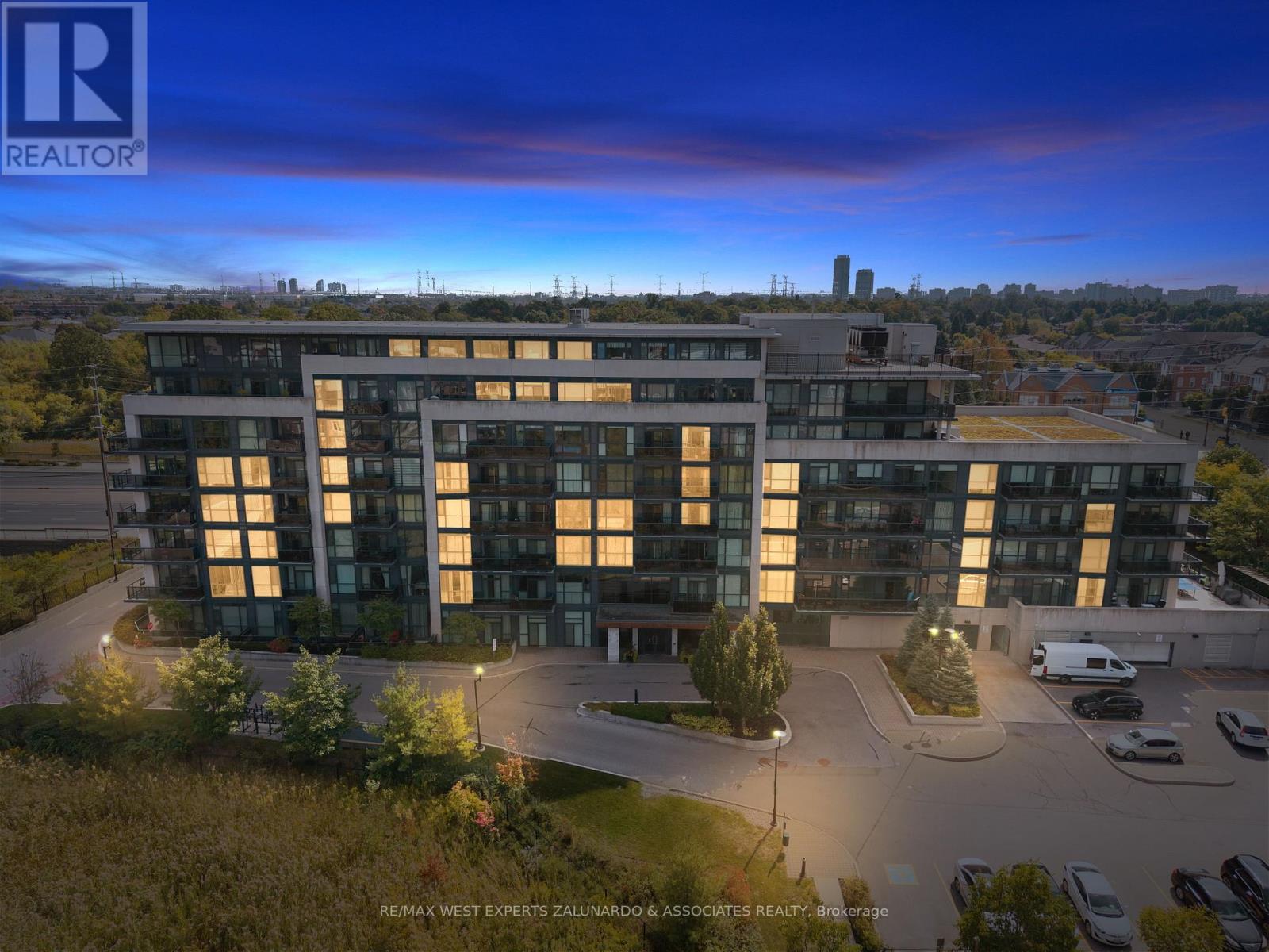 412 4700 Highway 7 Rd, Vaughan, ON L4L 0B4