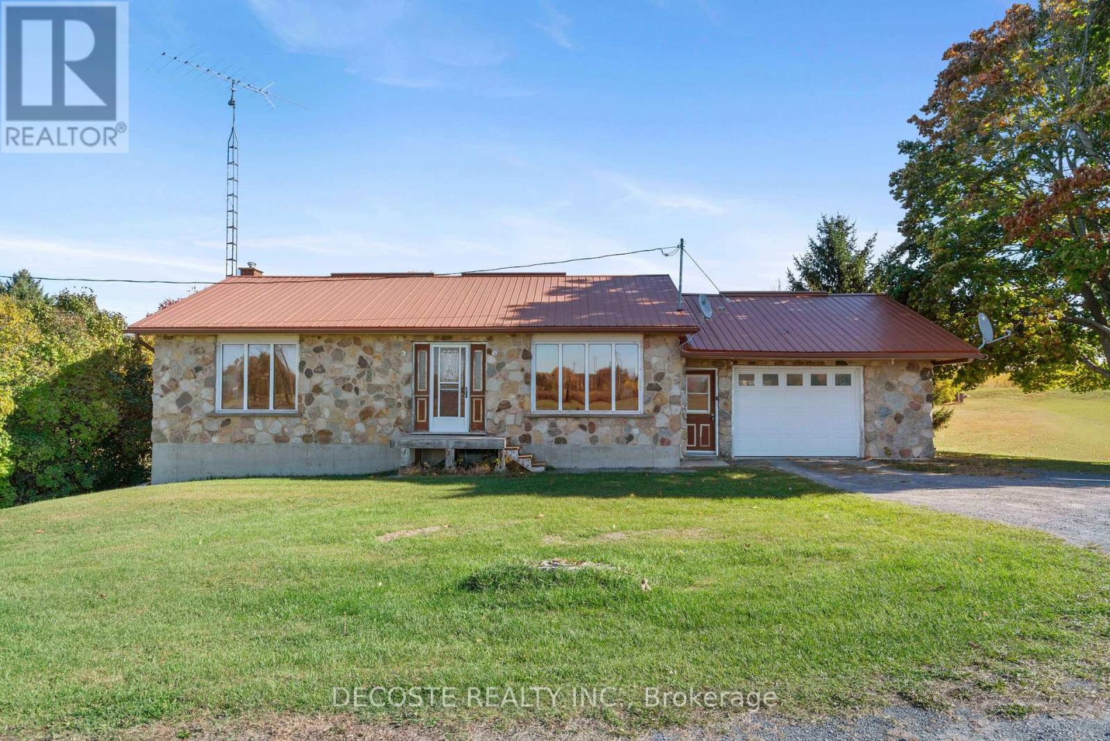 20001 20001c County 43 Rd #a, North Glengarry, ON K0C 1A0