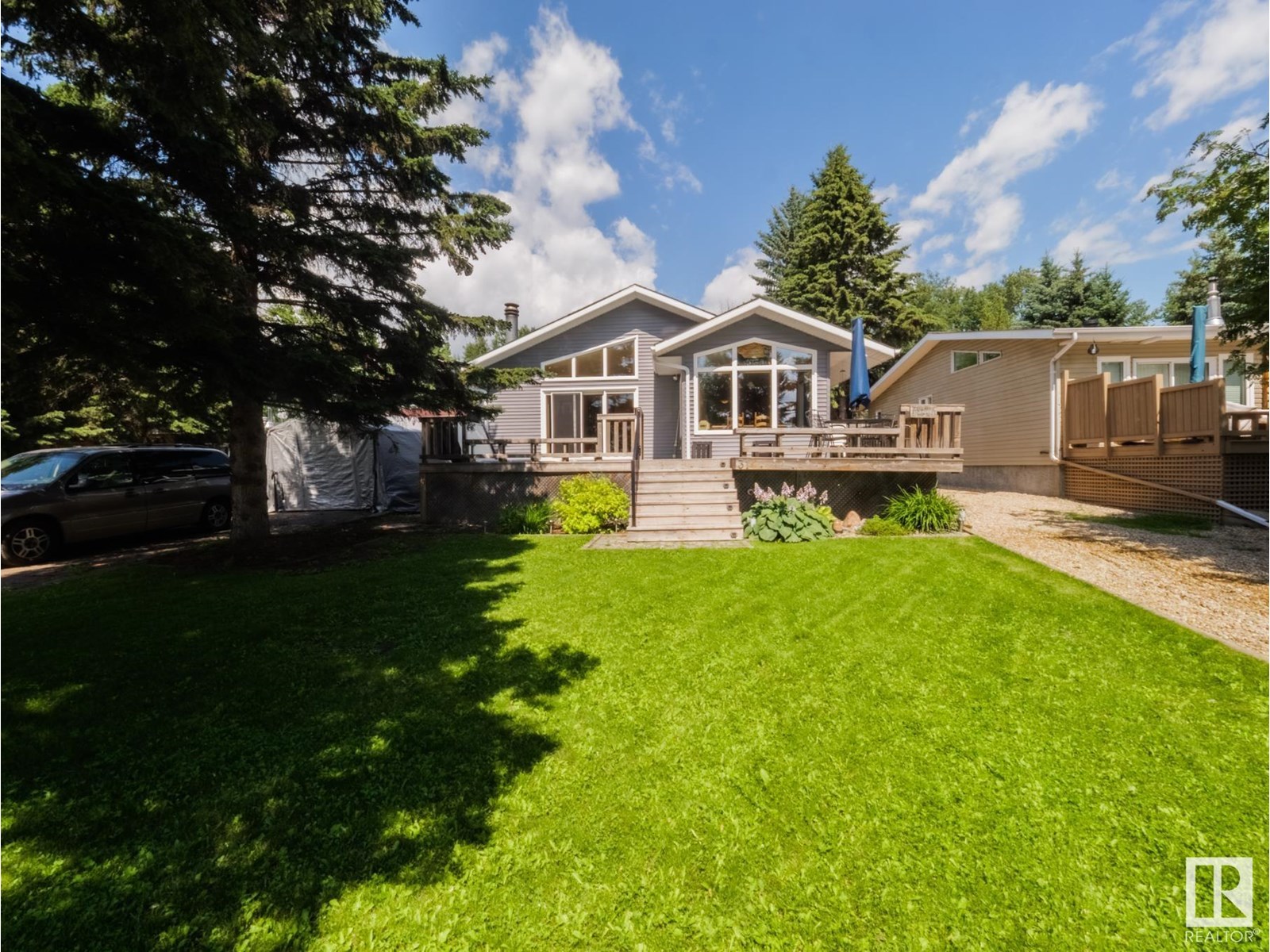31 Lakeshore Dr, Rural Leduc County, AB T0C 2P0