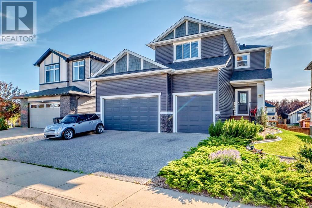 79 Lakes Estates Cir, Strathmore, AB T1P 0B6