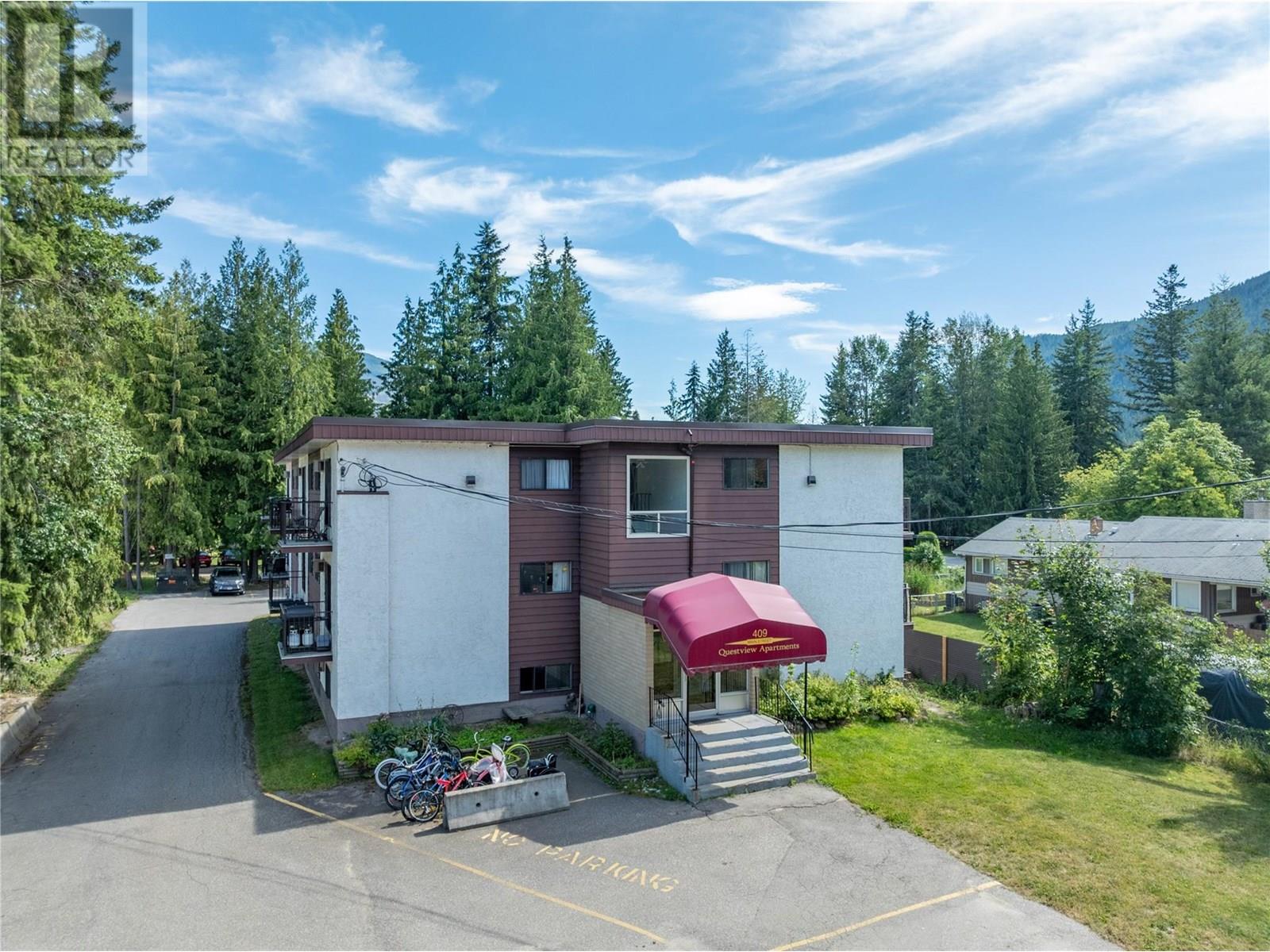 409 Main Street Unit 204, Sicamous, BC V0E 2V0