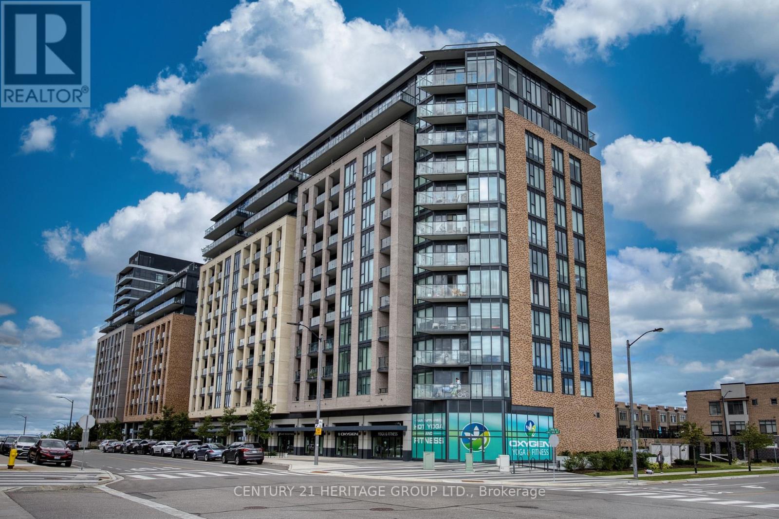 605 100 Eagle Rock Way N, Vaughan, ON L6A 5B6