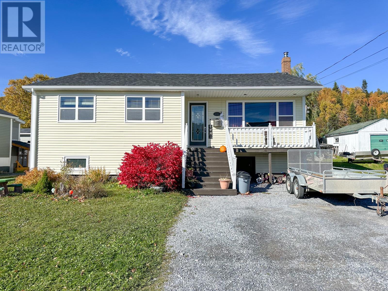5 Edinburgh St, Corner Brook, NL A2H 4N6