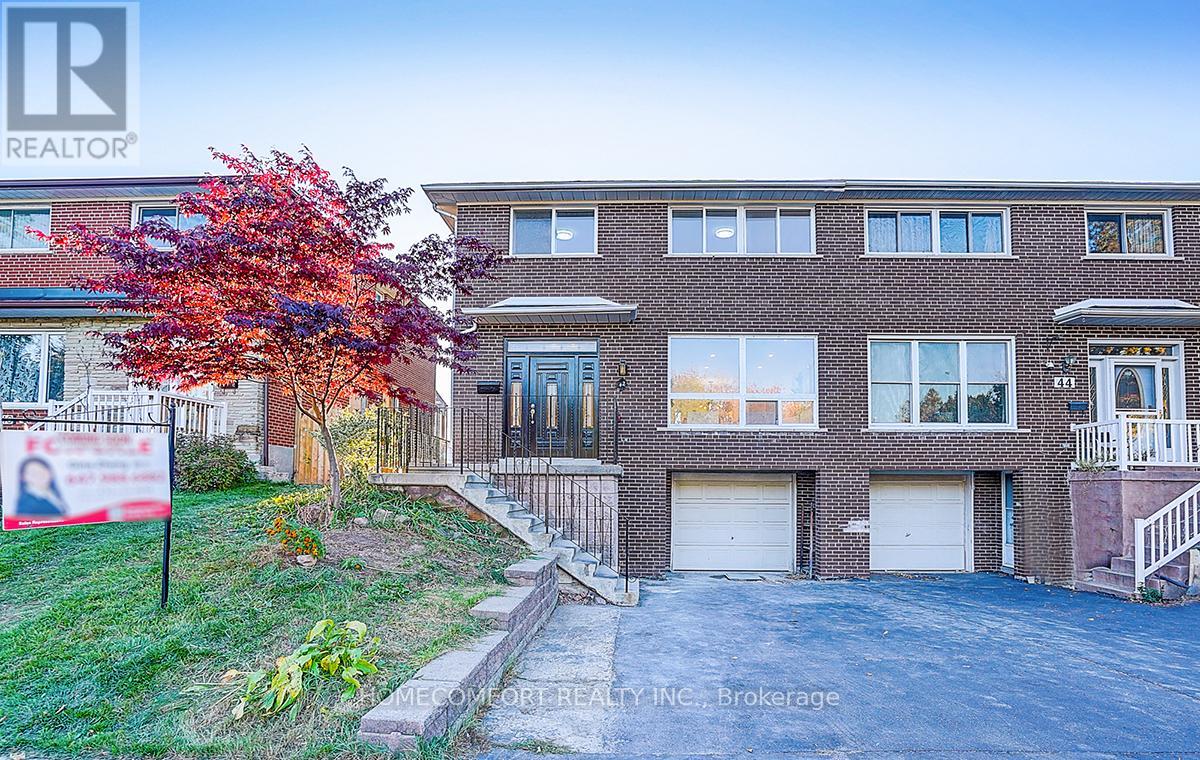 42 Greyhound Dr, Toronto, ON M2H 1K3