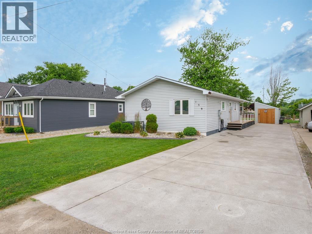 159 E Puce Rd, Lakeshore, ON N0R 1A0