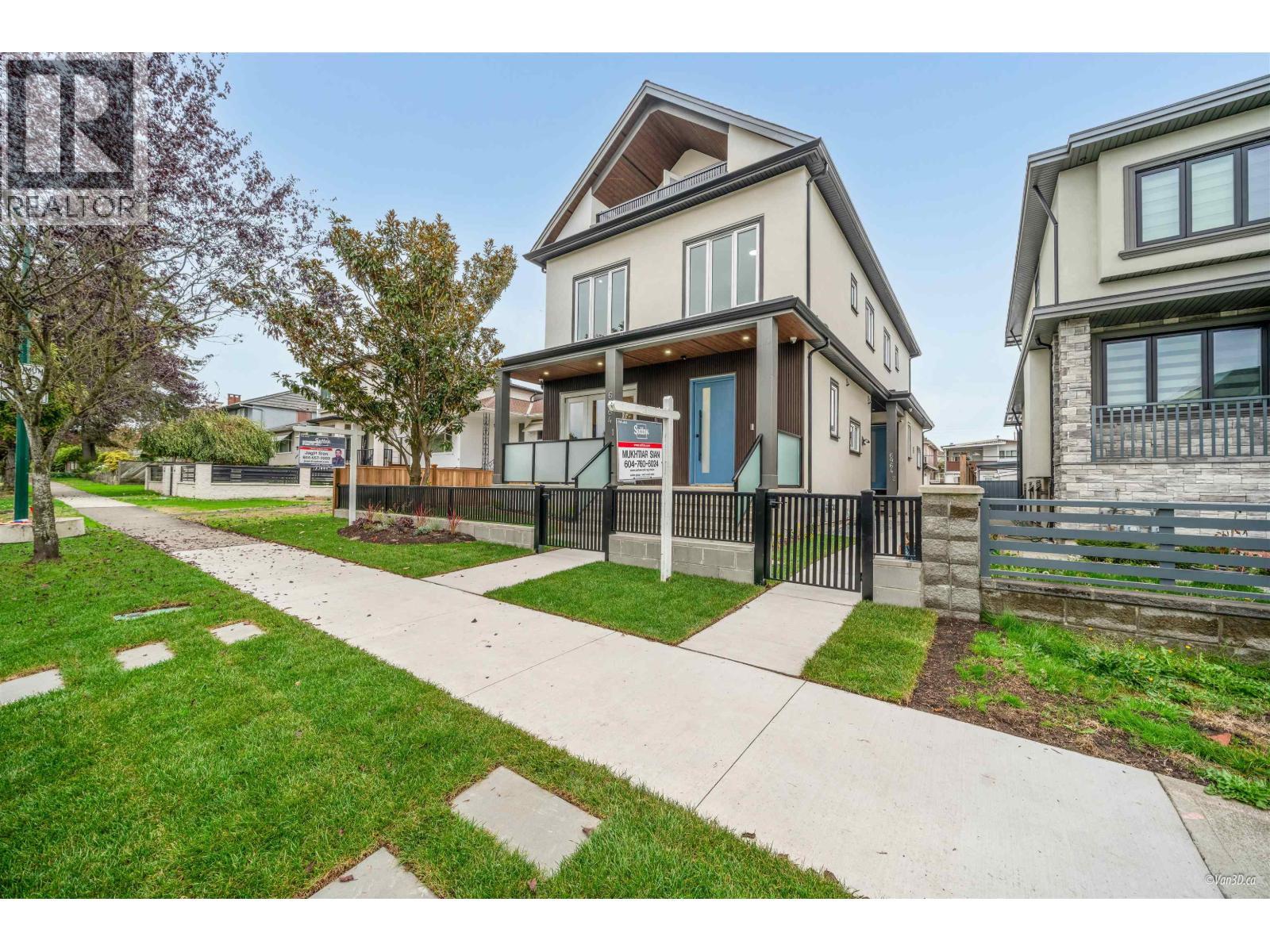 6964 Inverness Street Unit 2, Vancouver, BC V5X 4G5