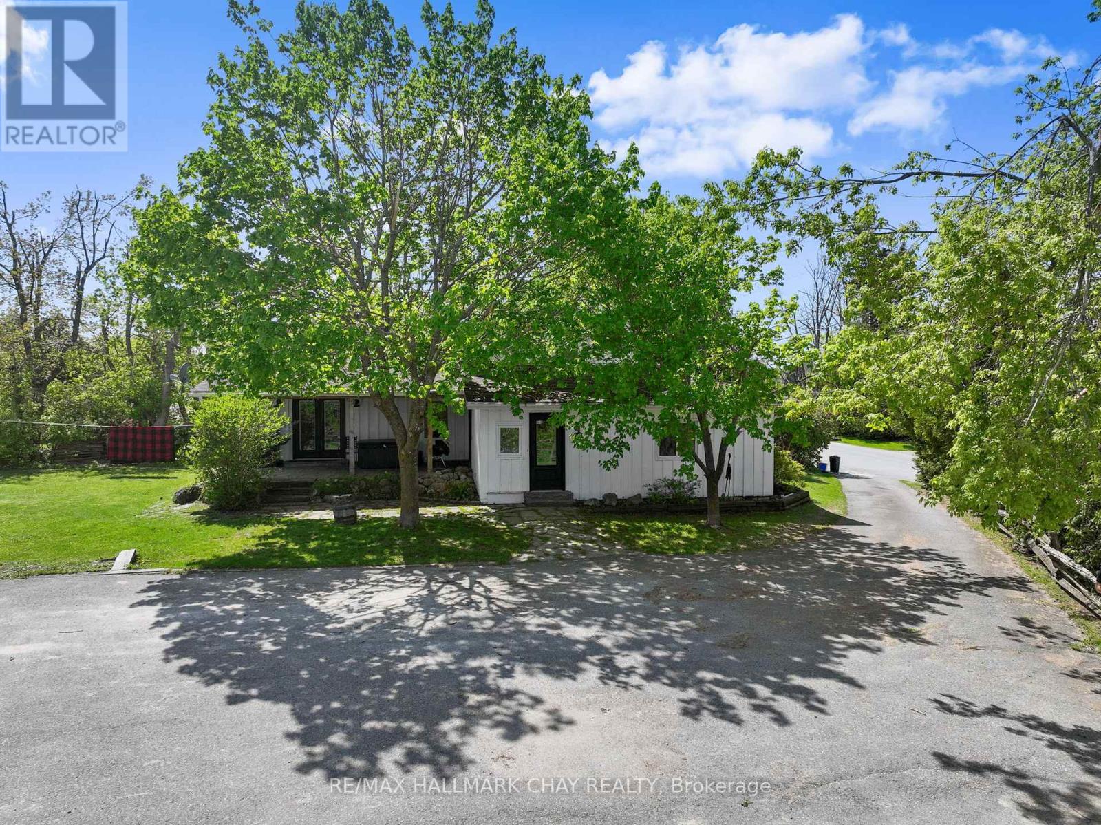 22 Mill Ln E, Melancthon, ON L9V 2T9