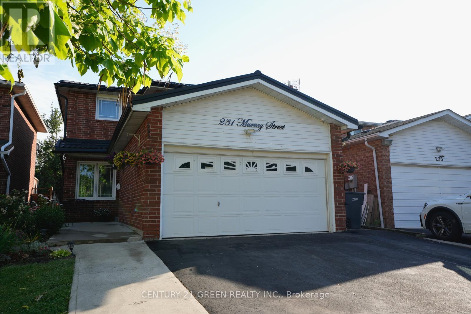 231 Murray St, Brampton, ON L6X 3L9