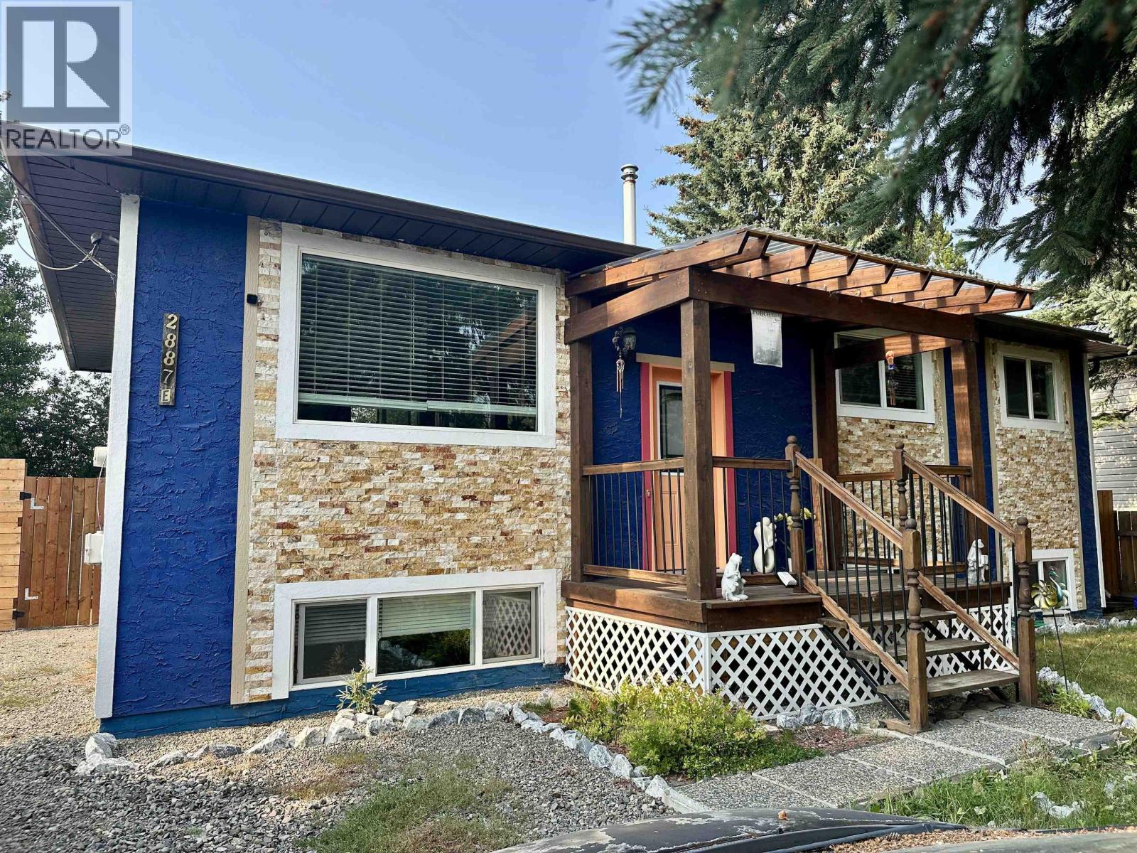 2887 E Victoria St, Vanderhoof, BC V0J 3A0