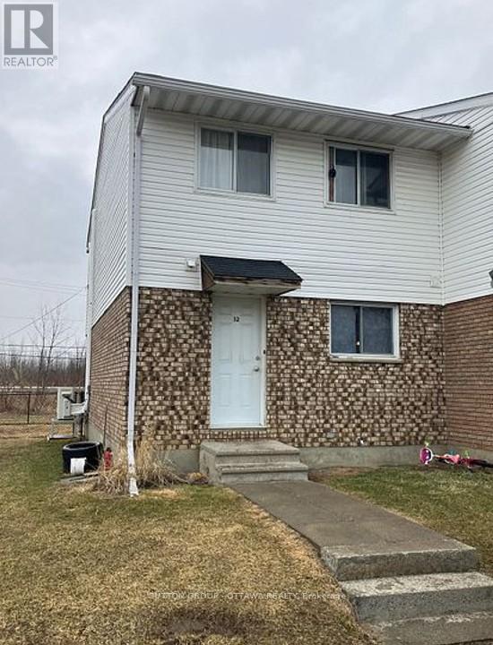 32 Carraway Cres N, South Dundas, ON K0C 1X0