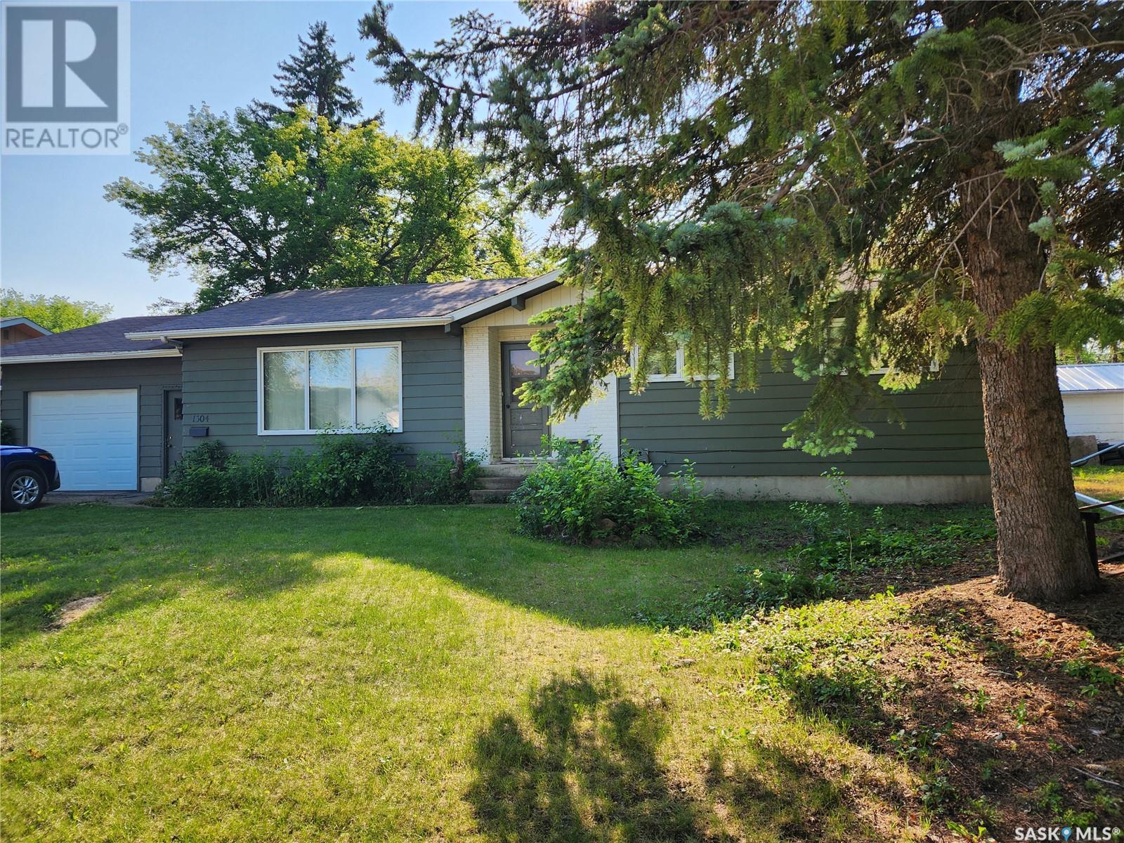 1504 98 Street, Tisdale, SK S0E 1T0