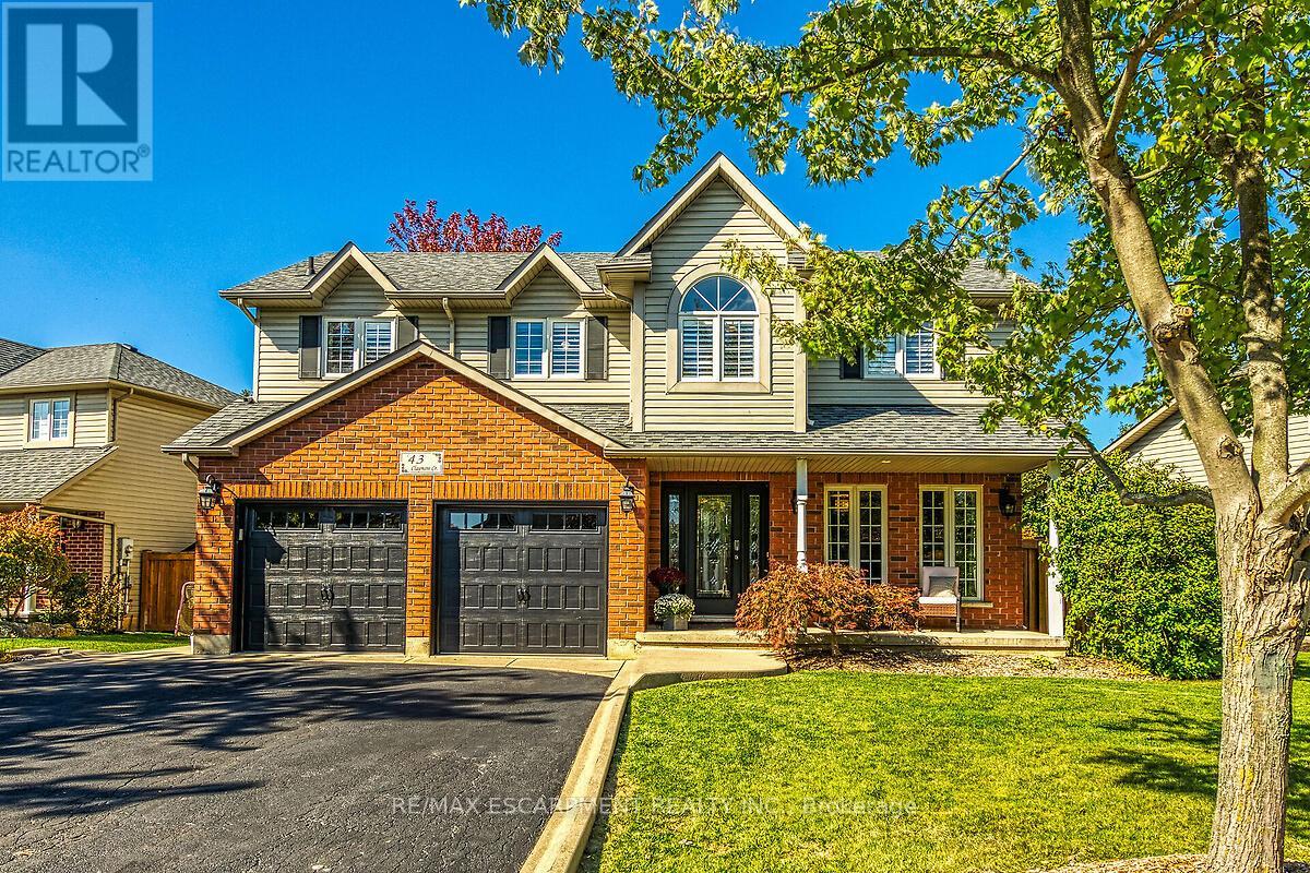 43 Claymore Cres, Haldimand, ON N3W 2P3
